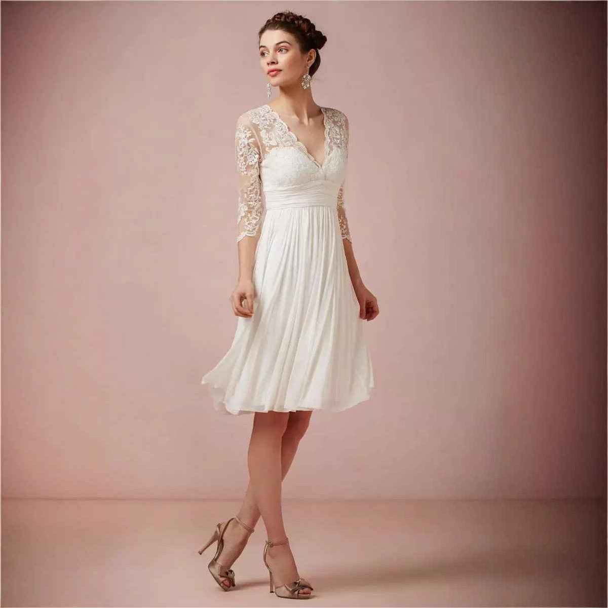 Lace V-neck Ball Gown Hosts Evening Dress