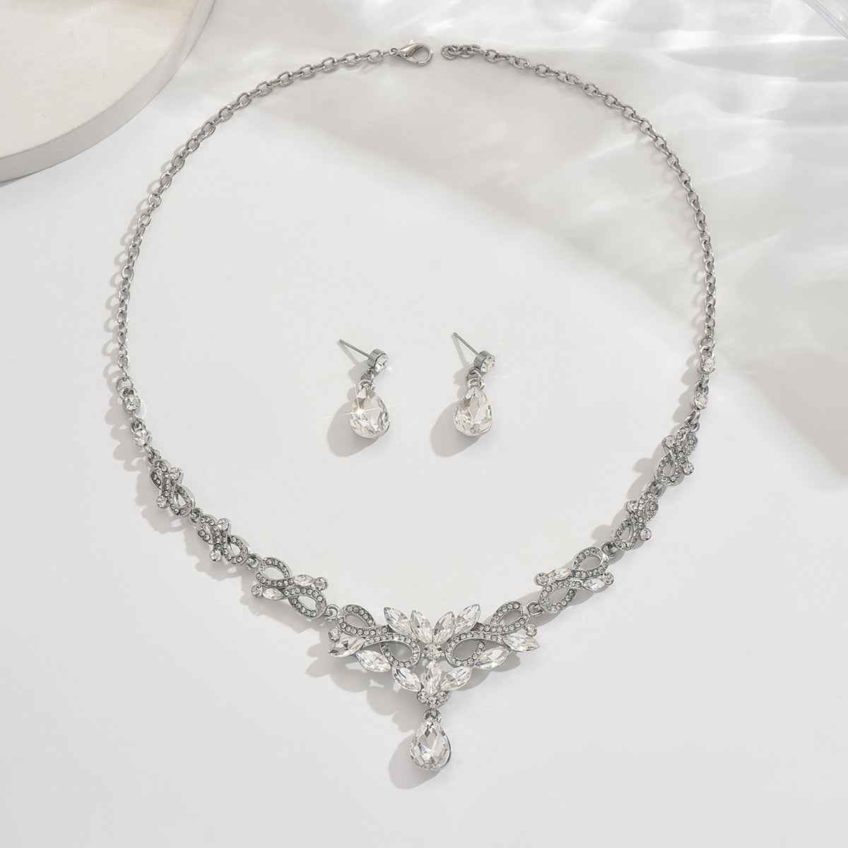 Bridal Rhinestone Necklace Earrings Two-Piece Set Wedding Necklace Jewelry Accessories Bridal Accessories Wholesale