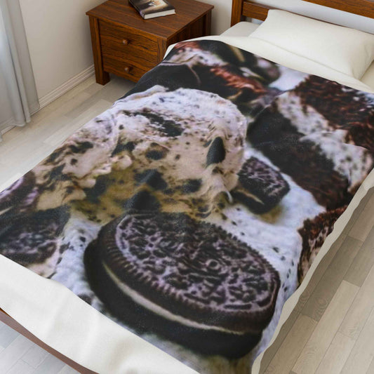 Cozy Oreos Plush Blanket - Soft Velveteen Throw for Ice Cream Lovers